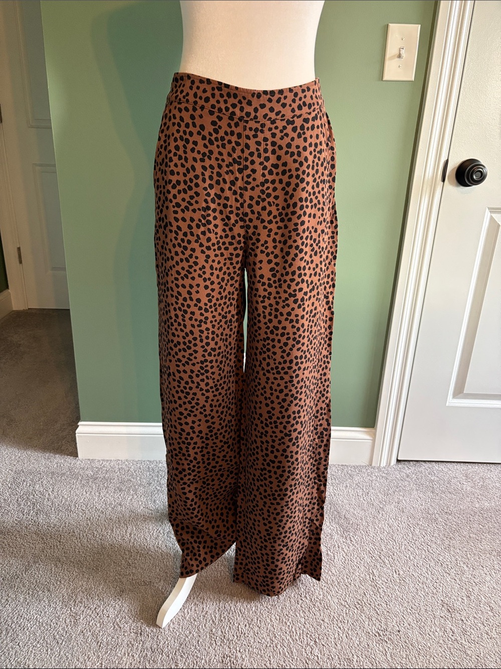 Brown Spotted Wide-Leg Pants